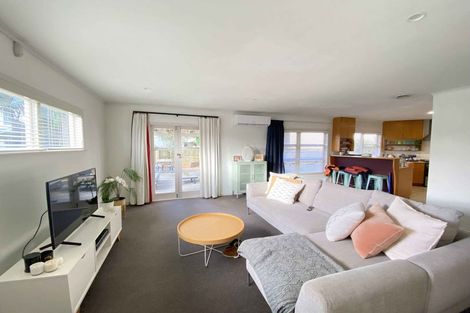 Photo of property in 1/18 Francis Street, Hauraki, Auckland, 0622