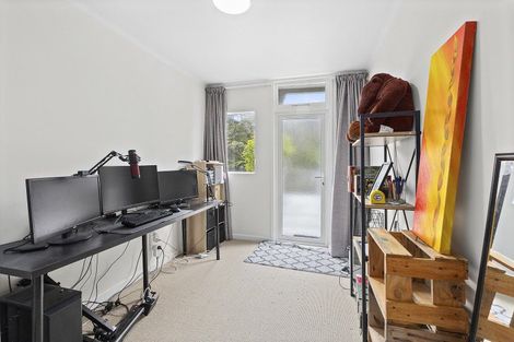 Photo of property in 2 Caprera Street, Melrose, Wellington, 6023