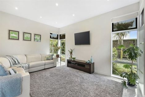 Photo of property in 81 Aston Drive, Waimairi Beach, Christchurch, 8083