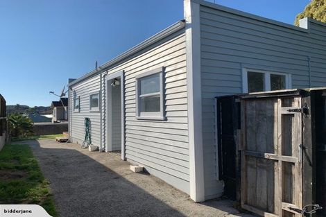 Photo of property in 7 Tay Street, Mount Maunganui, 3116