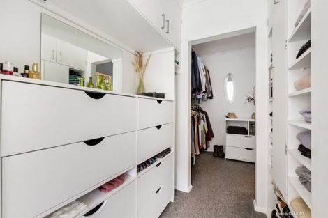 Photo of property in 40 Rona Street, Eastbourne, Lower Hutt, 5013