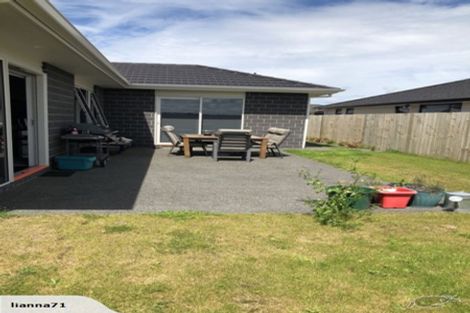 Photo of property in 8 Helen June Avenue, Flagstaff, Hamilton, 3210