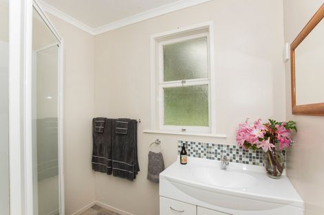 Photo of property in 35 Royd Road West, Makauri, Gisborne, 4071