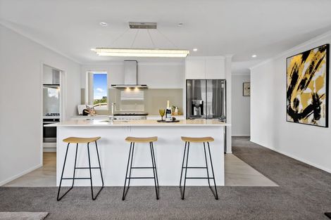 Photo of property in 15 Bellenden Crescent, Pokeno, 2402