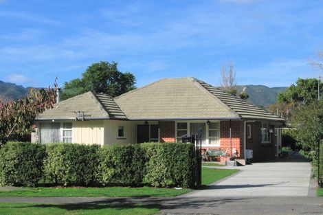 Photo of property in 32 Owen Street, Belmont, Lower Hutt, 5010