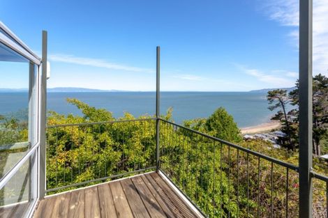 Photo of property in 37 Adams Road, Thornton Bay, Thames, 3575