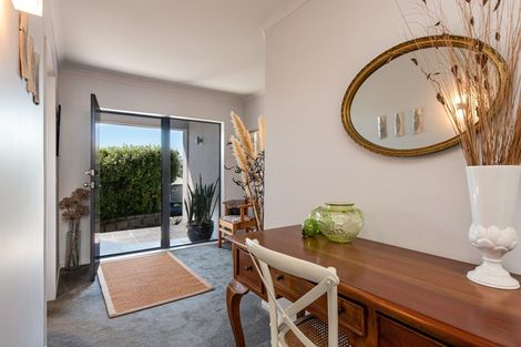 Photo of property in 11 Port Lane, Whitby, Porirua, 5024