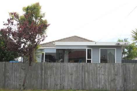 Photo of property in 21 Ottawa Road, Wainoni, Christchurch, 8061