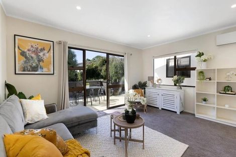 Photo of property in 18 Seymour Place, Bellevue, Tauranga, 3110