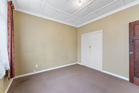 Photo of property in 83 Wood Street, Takaro, Palmerston North, 4410