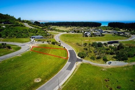 Photo of property in 35 Knowles Crescent, Kaikoura Flat, Kaikoura, 7371