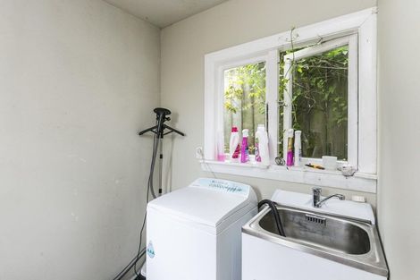 Photo of property in 2 Naughton Terrace, Kilbirnie, Wellington, 6022