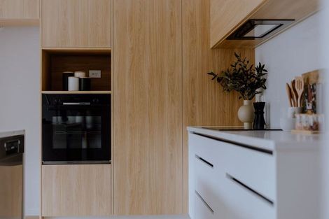 Photo of property in 37 Corunna Road, Milford, Auckland, 0620