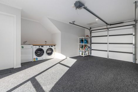 Photo of property in 14 Pateke Drive, Kenepuru, Porirua, 5022