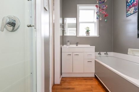 Photo of property in 17 Winchester Place, Tamatea, Napier, 4112