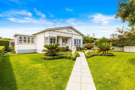 Photo of property in 20 Kingsway Avenue, Sandringham, Auckland, 1025