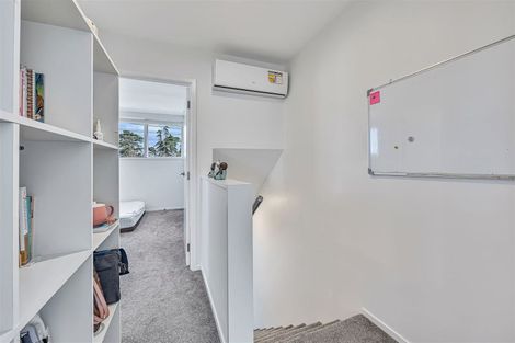 Photo of property in 3/21 Titoki Street, Te Atatu Peninsula, Auckland, 0610
