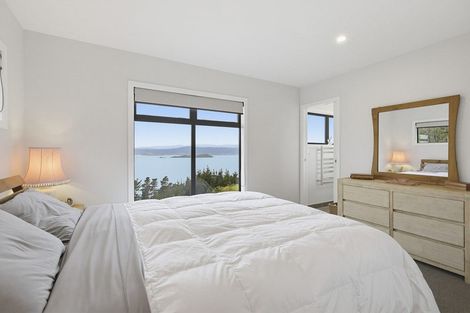 Photo of property in 11 Nanda Way, Khandallah, 6035