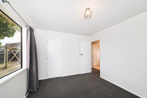 Photo of property in 27 Mcleavey Drive, Kelvin Grove, Palmerston North, 4414