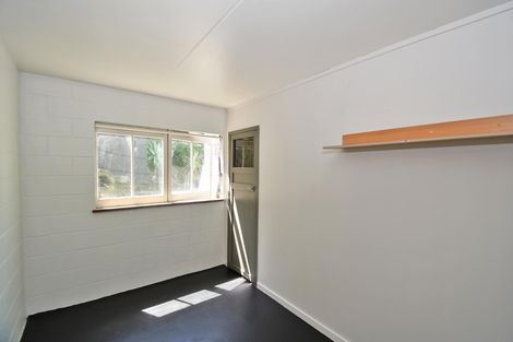 Photo of property in 17 Wonderview Road, Leigh, 0985