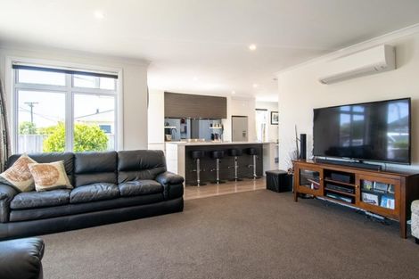 Photo of property in 31 Mcglashen Street, Motueka, 7120