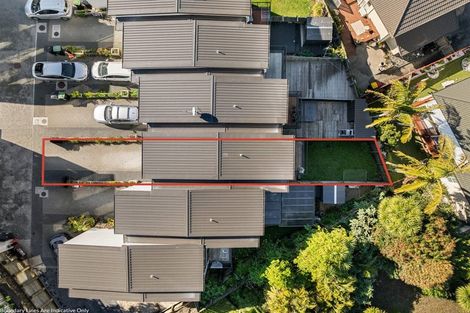 Photo of property in 13 Oki Place, Glenfield, 0629