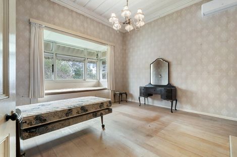 Photo of property in 10 Cheltenham Road, Devonport, Auckland, 0624