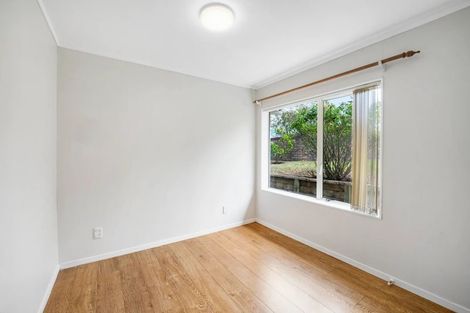 Photo of property in 1 Skelton Avenue, Randwick Park, Auckland, 2105