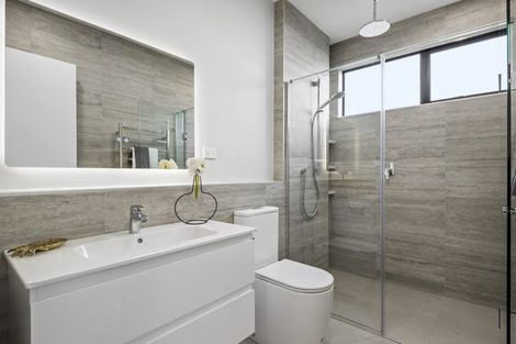 Photo of property in 18 Yellow Pear Lane, Karaka, 2578