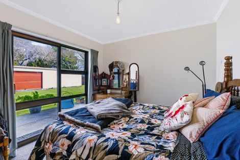 Photo of property in 15 Olivia Street, Stratford, 4332