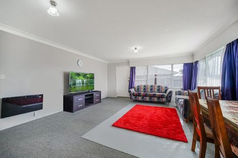Photo of property in 1/37 Great South Road, Papakura, Takanini, 2110