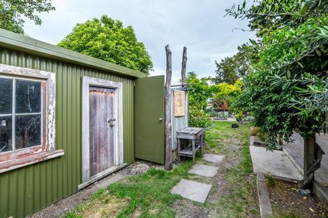 Photo of property in 140 Fitzherbert Street, Featherston, 5710