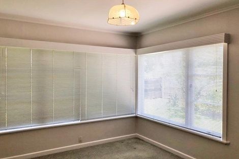 Photo of property in 60 Brandon Road, Glen Eden, Auckland, 0602