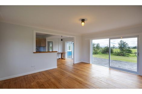 Photo of property in 76 Hospital Road, Te Kopuru, 0371