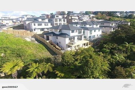 Photo of property in 30 Para Close, Fairview Heights, Auckland, 0632