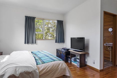 Photo of property in 22 Bank Street, Amberley, 7410