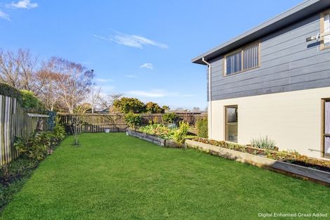 Photo of property in 2 Regency Crescent, Redwood, Christchurch, 8051