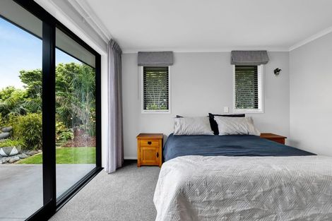 Photo of property in 34d Honeyfield Drive, Whalers Gate, New Plymouth, 4310