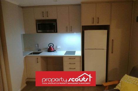 Photo of property in 9 Homewood Place, Chatswood, Auckland, 0626