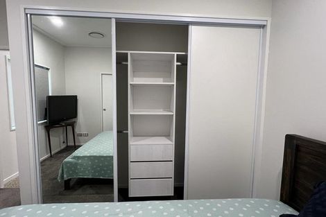 Photo of property in 8 Arataki Way, Glen Eden, Auckland, 0602