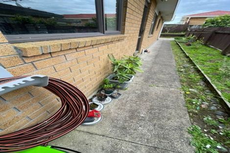 Photo of property in 70 Naylors Drive, Mangere, Auckland, 2022