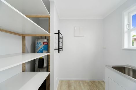 Photo of property in 43 Maria Place, Turangi, 3334