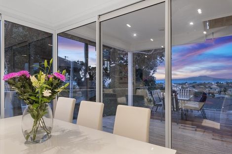 Photo of property in 11 Prospect Terrace, Milford, Auckland, 0620