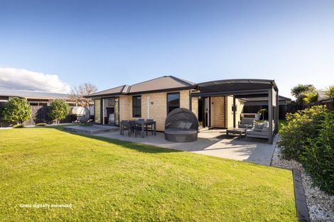 Photo of property in 8 Cupples Street, Papamoa Beach, Papamoa, 3118