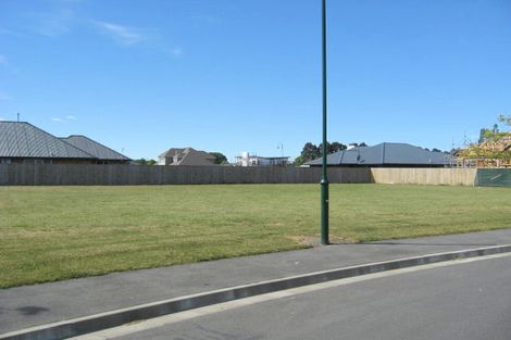 Photo of property in 33 Applefield Court, Northwood, Christchurch, 8051