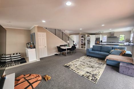 Photo of property in 3 Beros Place, Flat Bush, Auckland, 2016