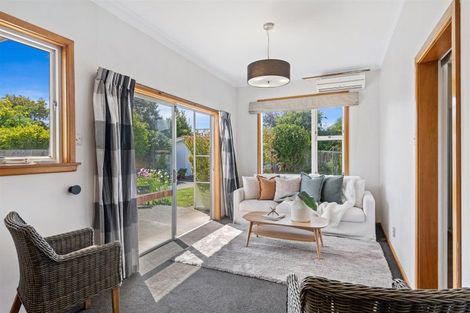 Photo of property in 24 Cashmere View Street, Somerfield, Christchurch, 8024