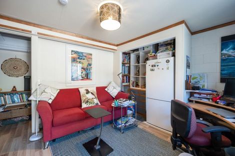 Photo of property in 125a Tasman Street, Nelson, 7010