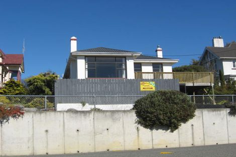 Photo of property in 19 Avon Street, South Hill, Oamaru, 9400