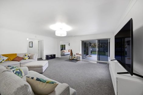 Photo of property in 92b Fairfield Road, Hawera, 4610